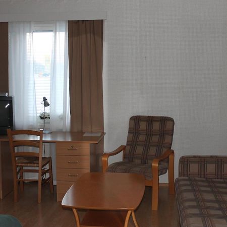 Motelli Jaetkaenkolo Pello Habitación foto