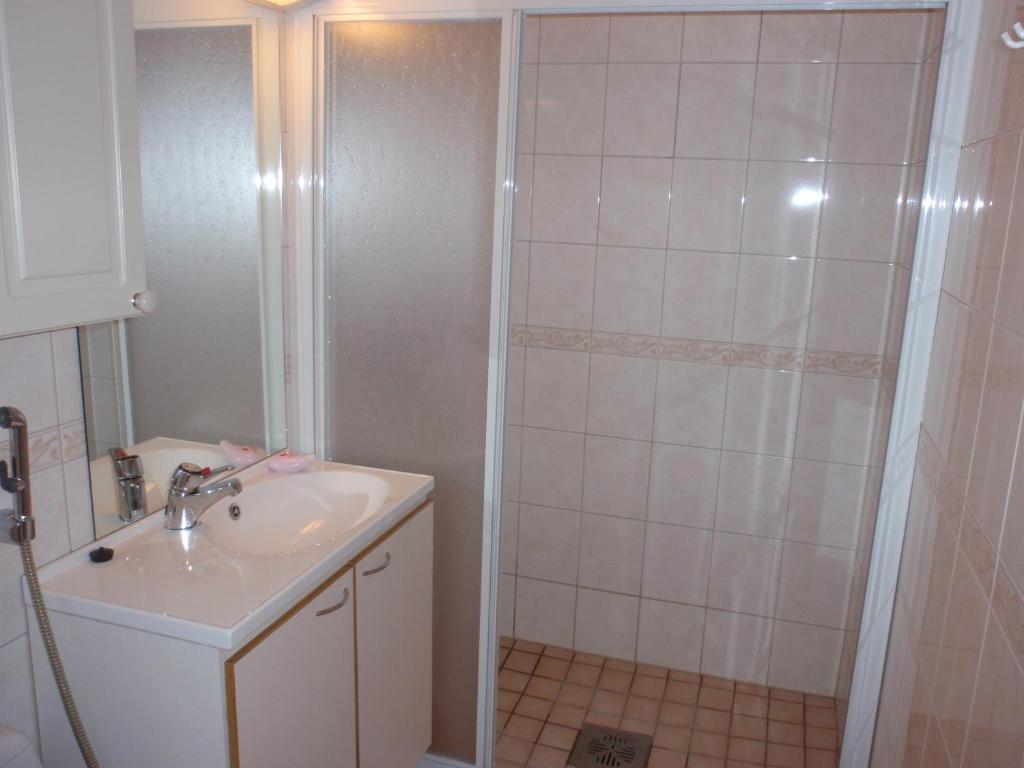 Motelli Jaetkaenkolo Pello Habitación foto